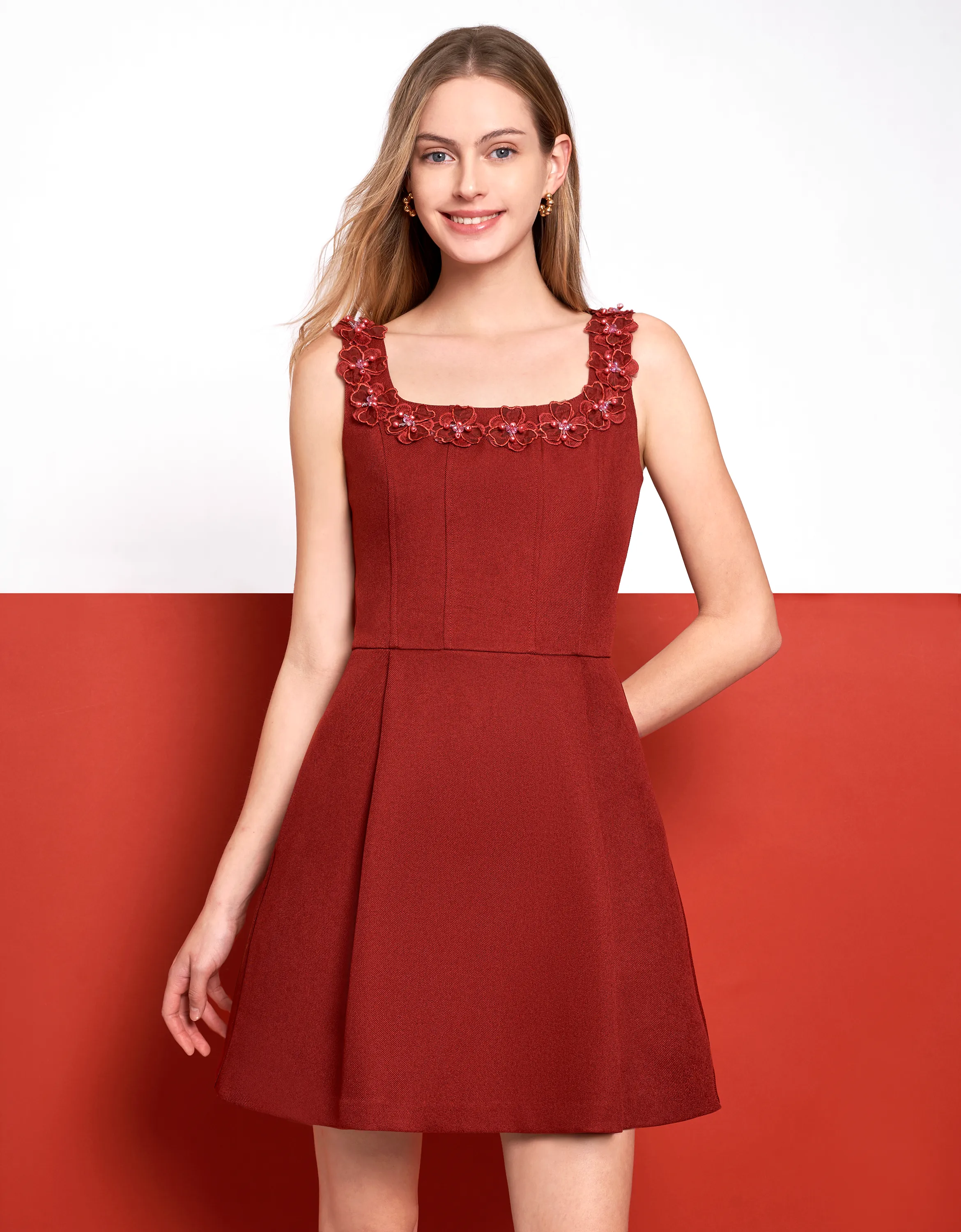 3D Floral Neckline Sleeveless Dress