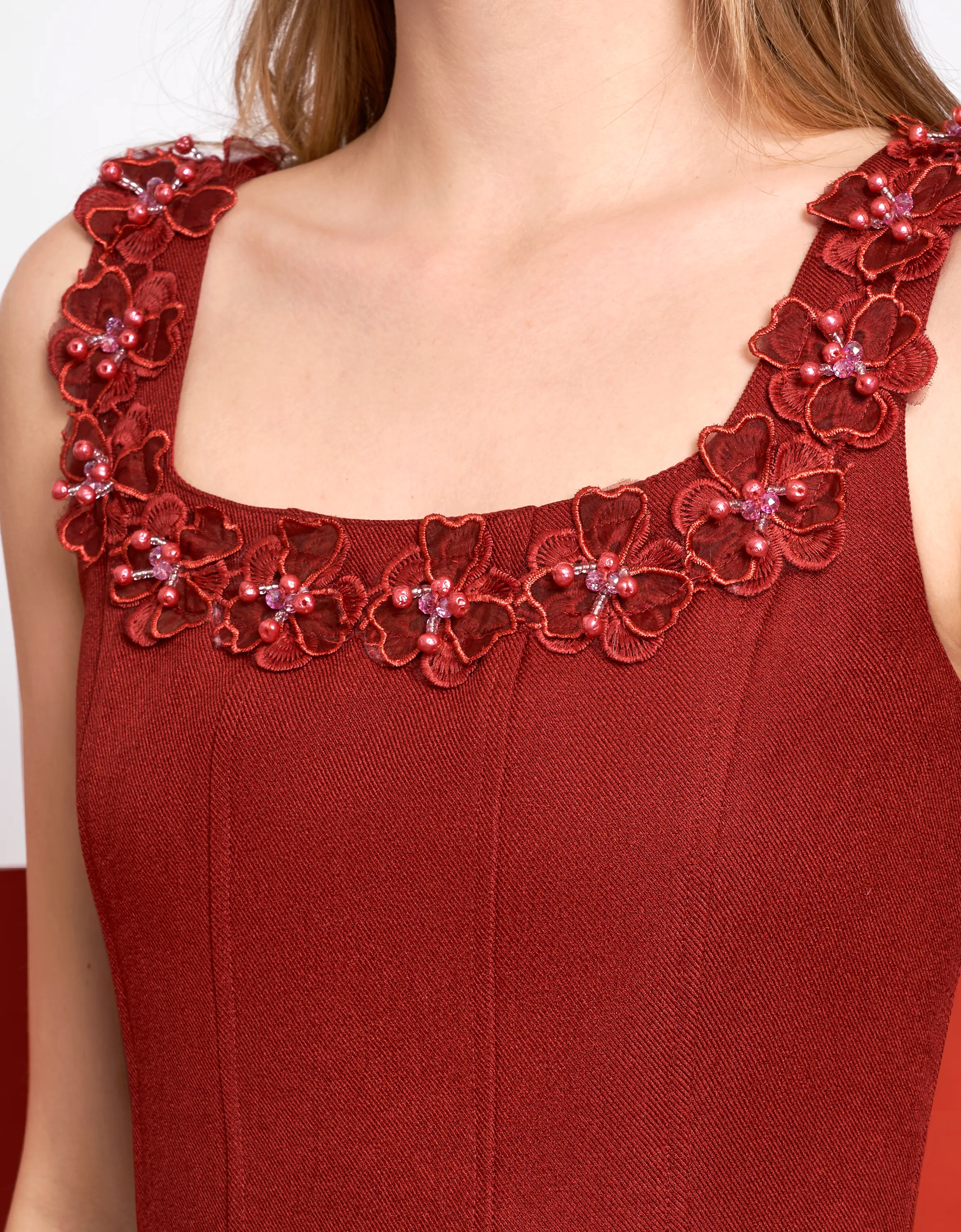 3D Floral Neckline Sleeveless Dress