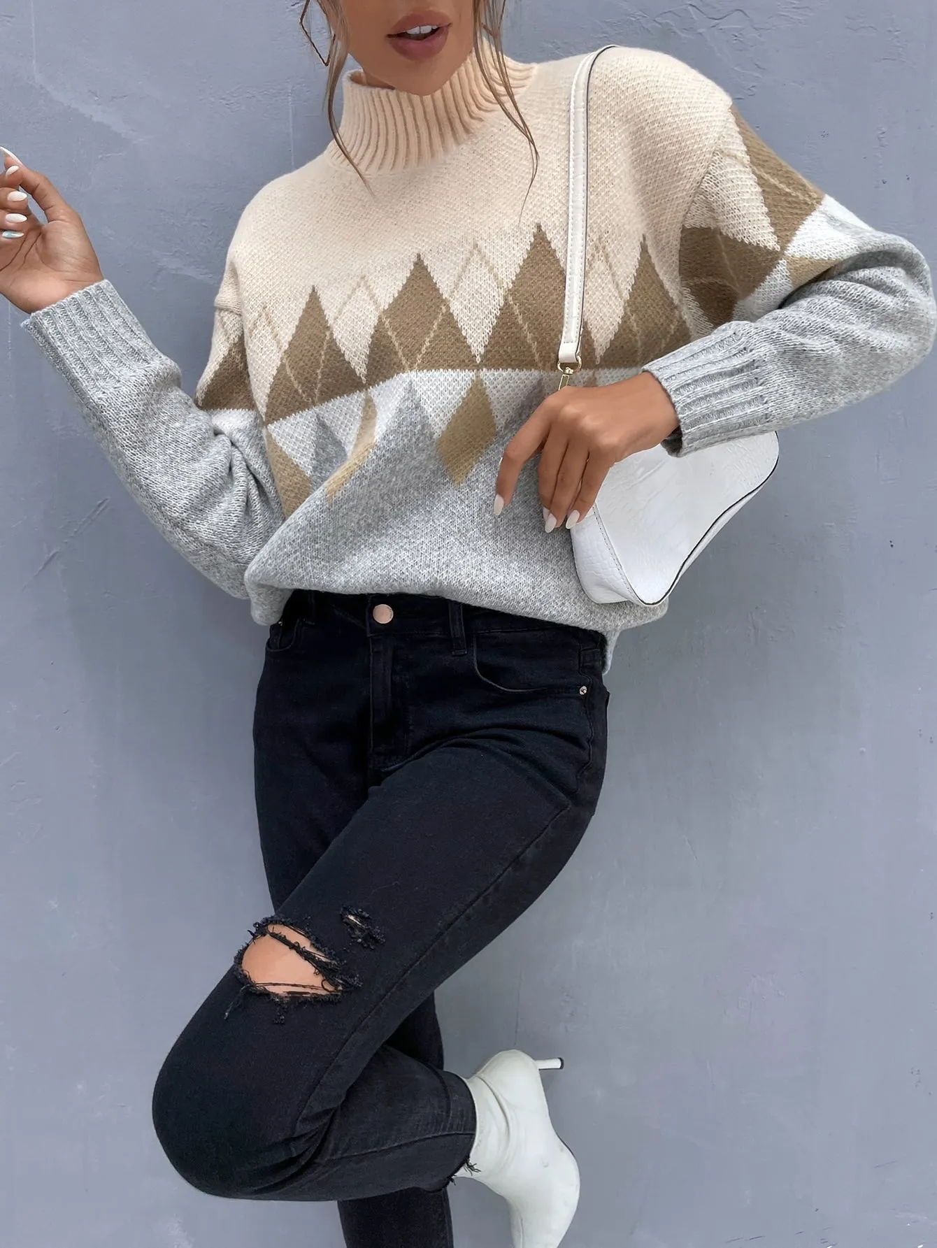 Casual Geometric Long Sleeve High Neck Regular Women Sweater