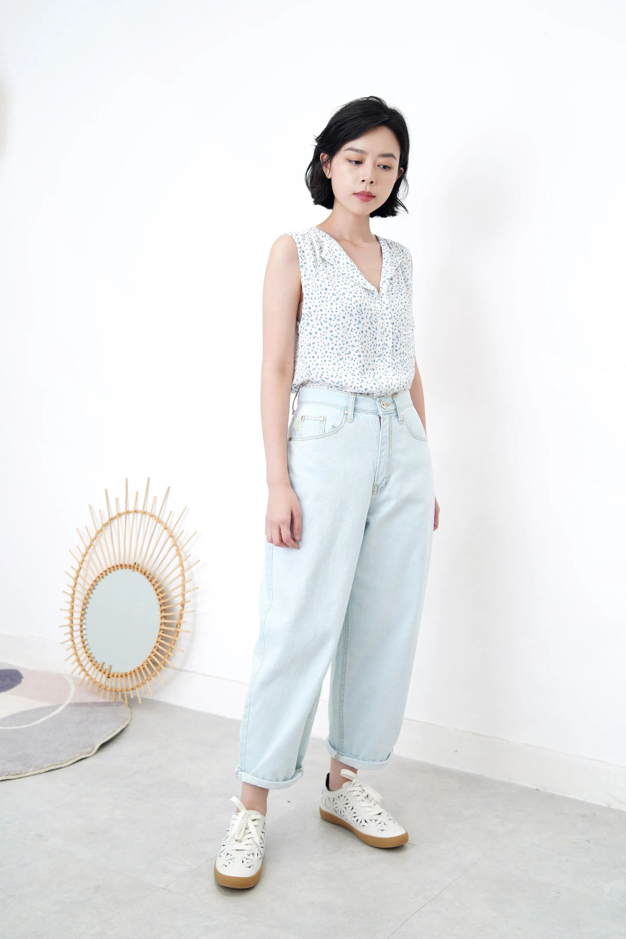 Light blue floral v neck vest